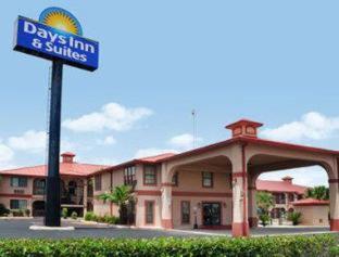 Days Inn & Suites By Wyndham Braunig Lake Elmendorf Camera foto