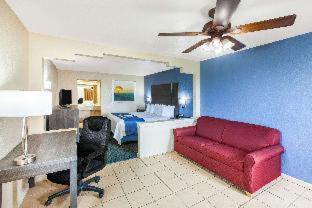 Days Inn & Suites By Wyndham Braunig Lake Elmendorf Camera foto